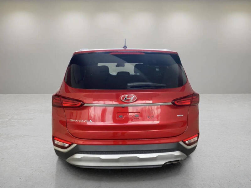 2019 Hyundai Santa Fe SE 2.4L