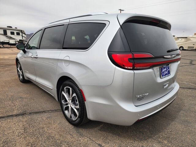 2026 Chrysler Pacifica Pinnacle