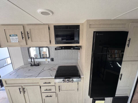 2025 Shasta RV 526db