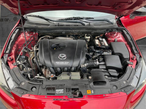 2017 Mazda MAZDA3 Sport