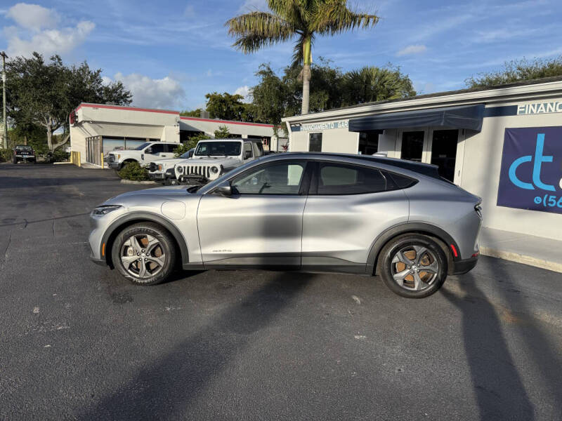 2021 Ford Mustang Mach-E Select