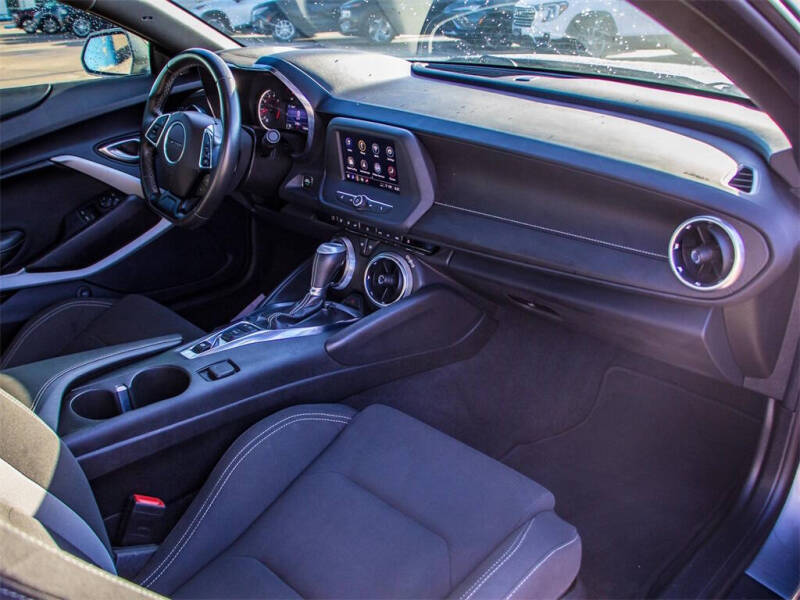 2023 Chevrolet Camaro LT1