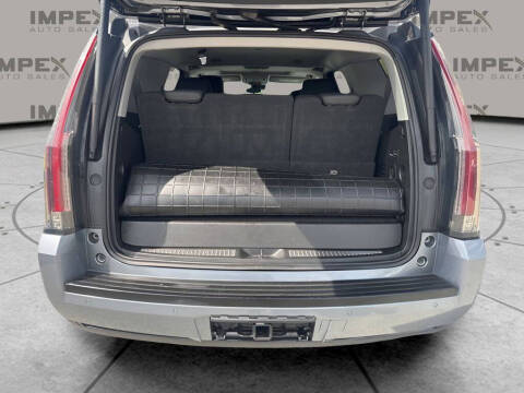 2020 Cadillac Escalade Luxury