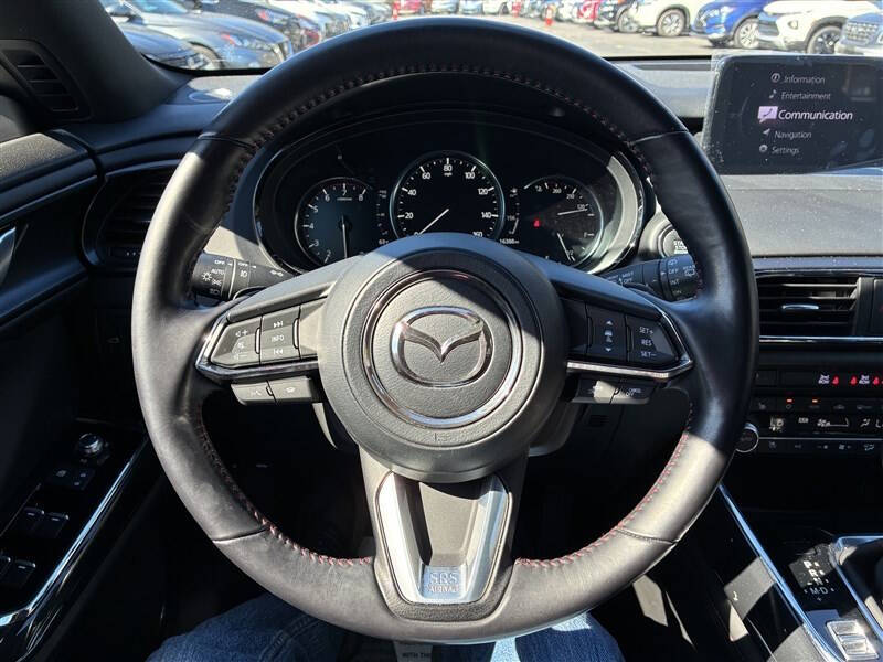 2023 Mazda CX-9 Carbon Edition