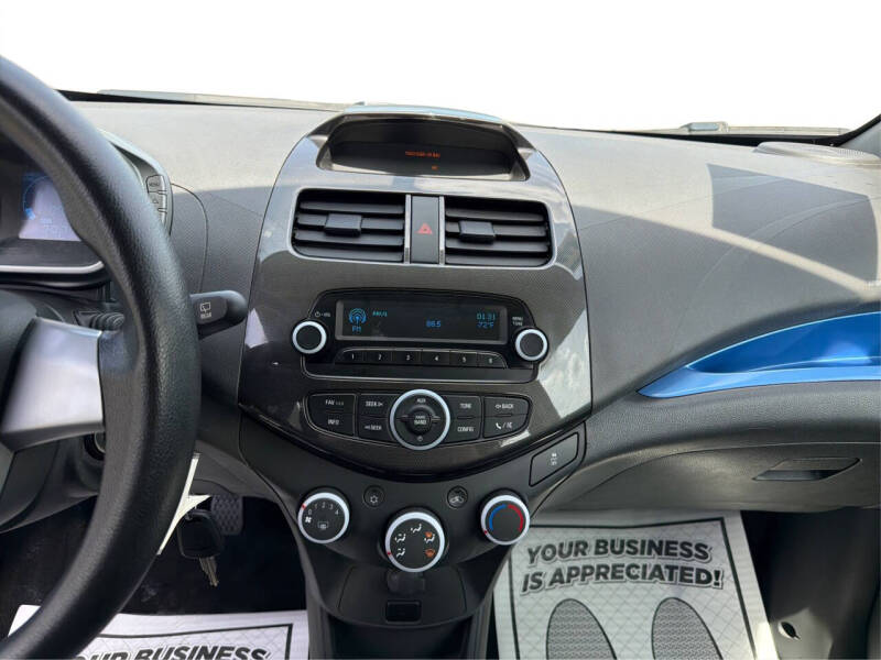 2013 Chevrolet Spark LS Manual