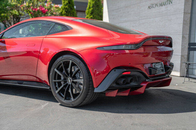 2020 Aston Martin Vantage 41