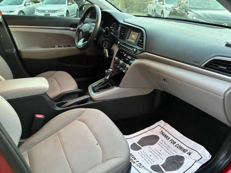 2020 Hyundai Elantra