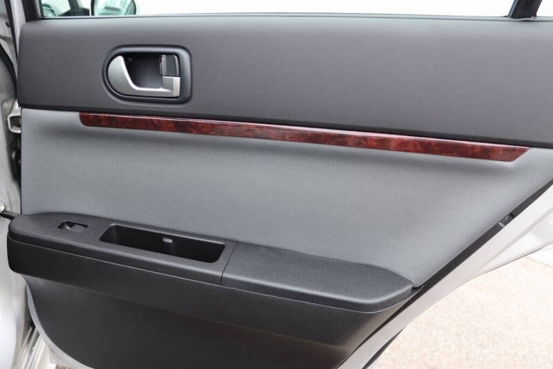 2010 Mitsubishi Galant ES