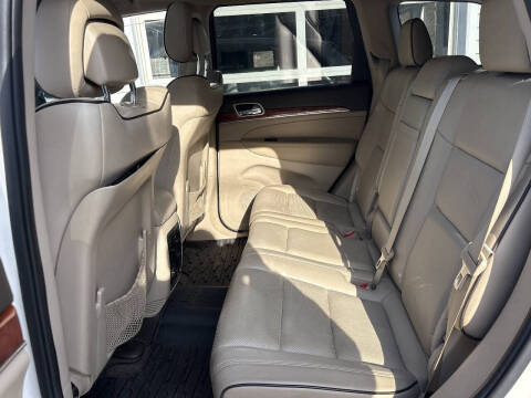 2011 Jeep Grand Cherokee Overland