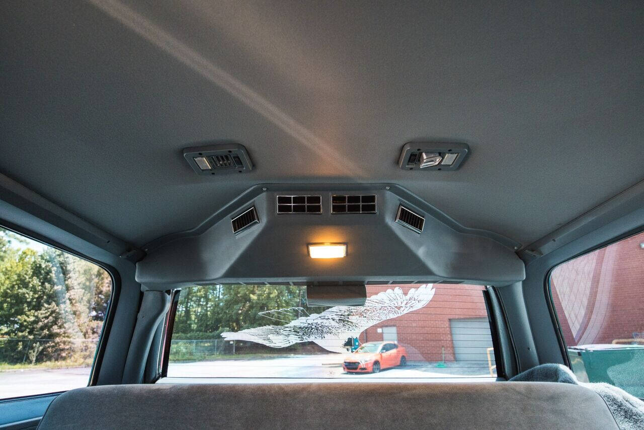 1988 Chevrolet Suburban 78