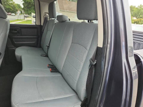 2017 RAM 1500 Express