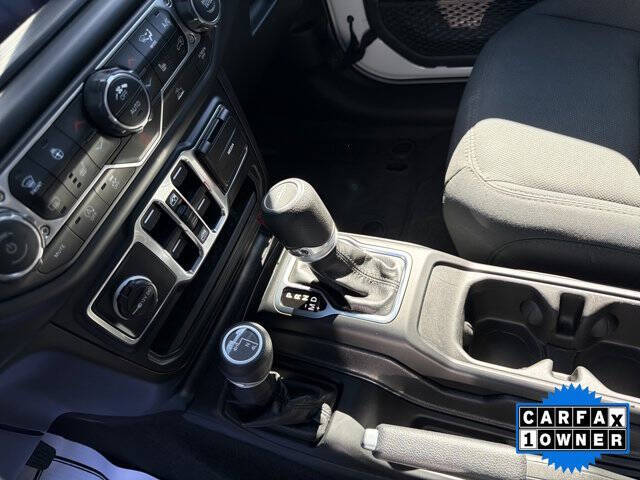 2023 Jeep Gladiator Willys