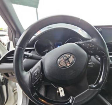 2018 Toyota C-HR XLE Premium