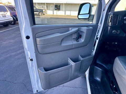 2014 Chevrolet Express 2500