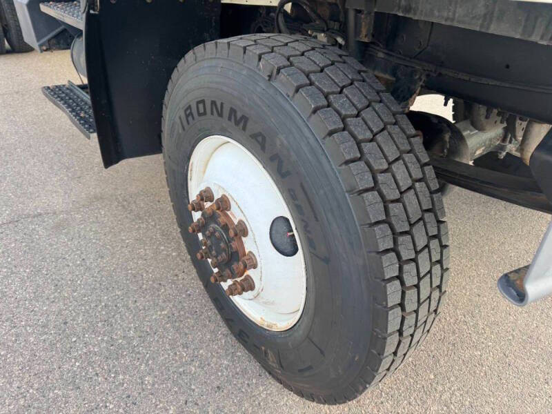 2009 International WorkStar 7300