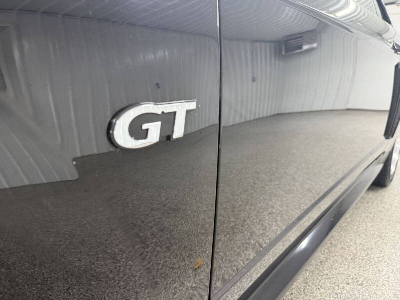 2002 Ford Mustang GT Deluxe