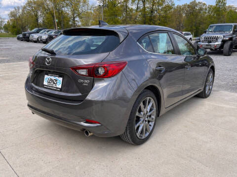 2018 Mazda MAZDA3 Touring