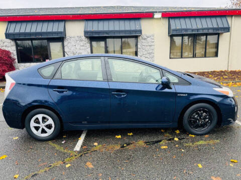 2012 Toyota Prius Three