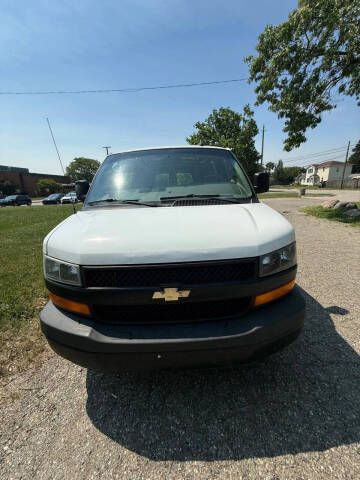 2019 Chevrolet Express 2500