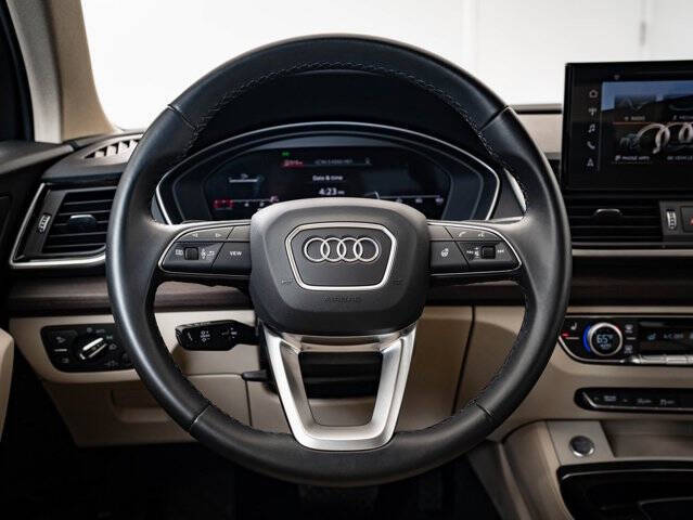 2025 Audi Q5 quattro Premium 40 TFSI