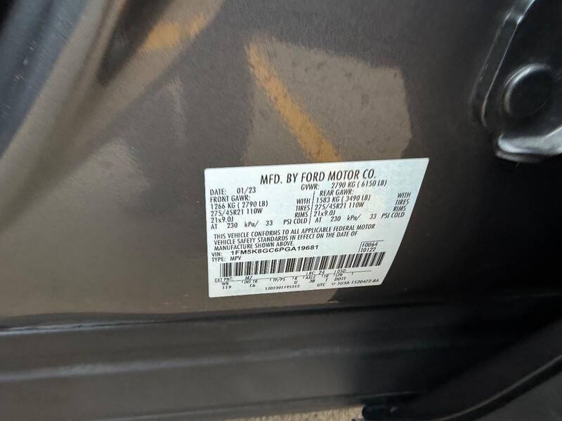 2023 Ford Explorer ST