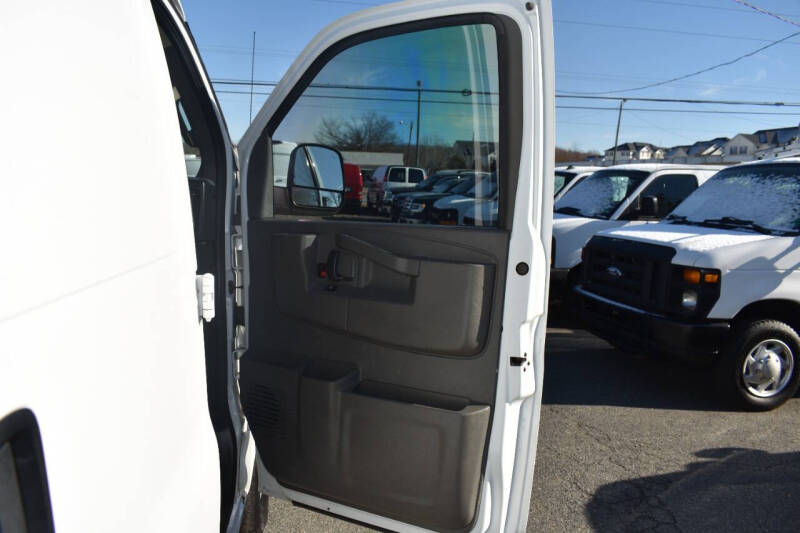 2021 Chevrolet Express 2500