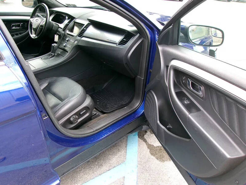 2014 Ford Taurus SEL