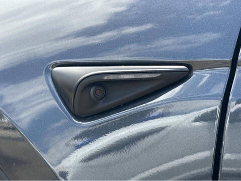 2024 Tesla Model Y Performance
