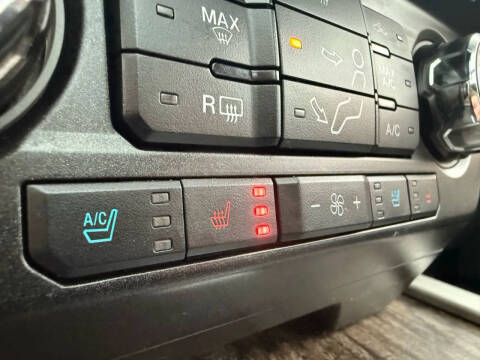 2017 Ford F-350 Super Duty Lariat