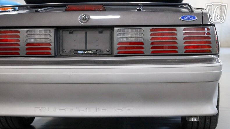 1990 Ford Mustang GT