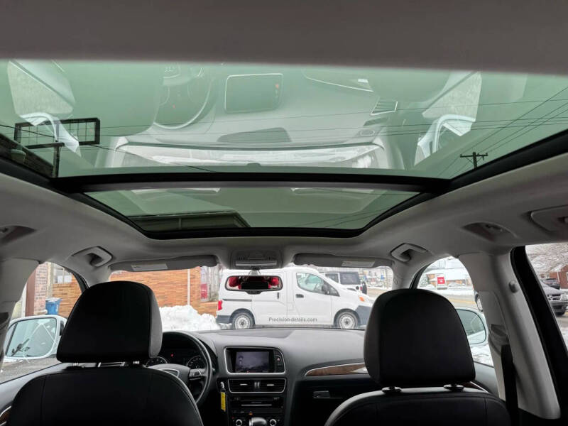 2017 Audi Q5 2.0T quattro Premium Plus