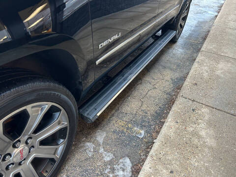 2017 GMC Yukon XL Denali