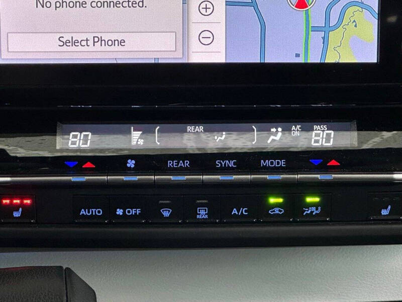 2023 Toyota Sienna XSE 7-Passenger