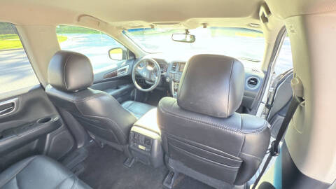 2013 Nissan Pathfinder Platinum