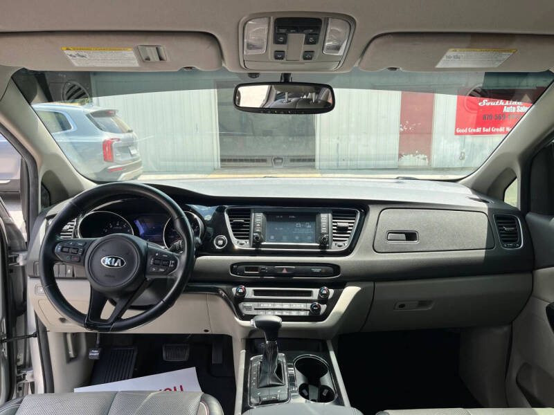 2017 Kia Sedona