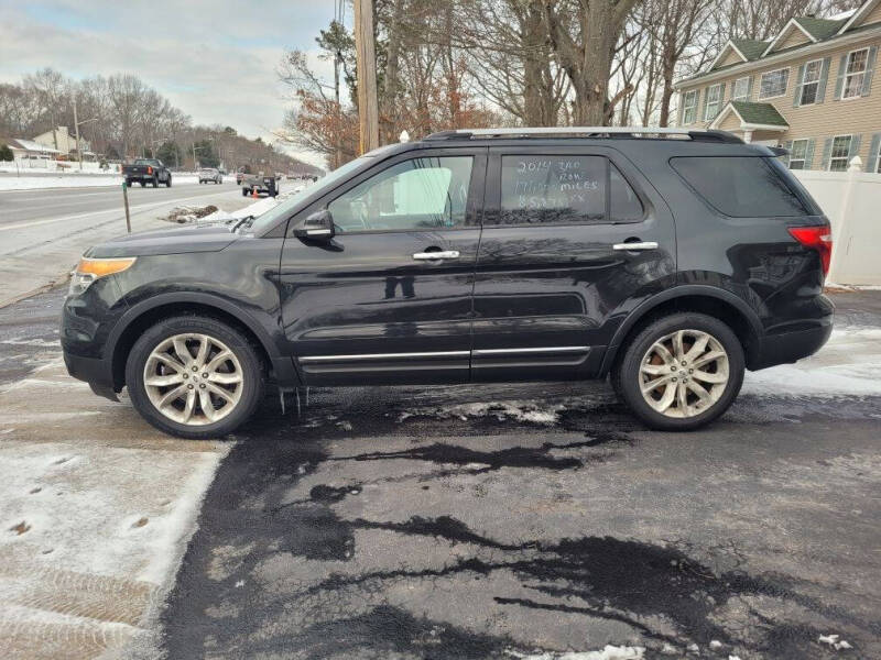 2014 Ford Explorer XLT's photo