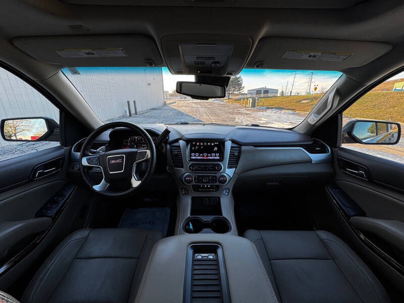 2016 GMC Yukon XL SLT