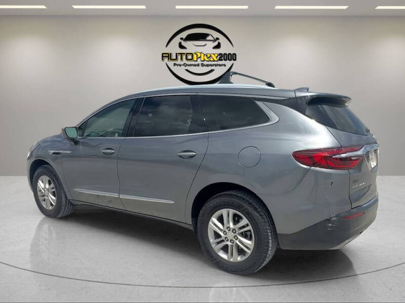 2020 Buick Enclave Essence