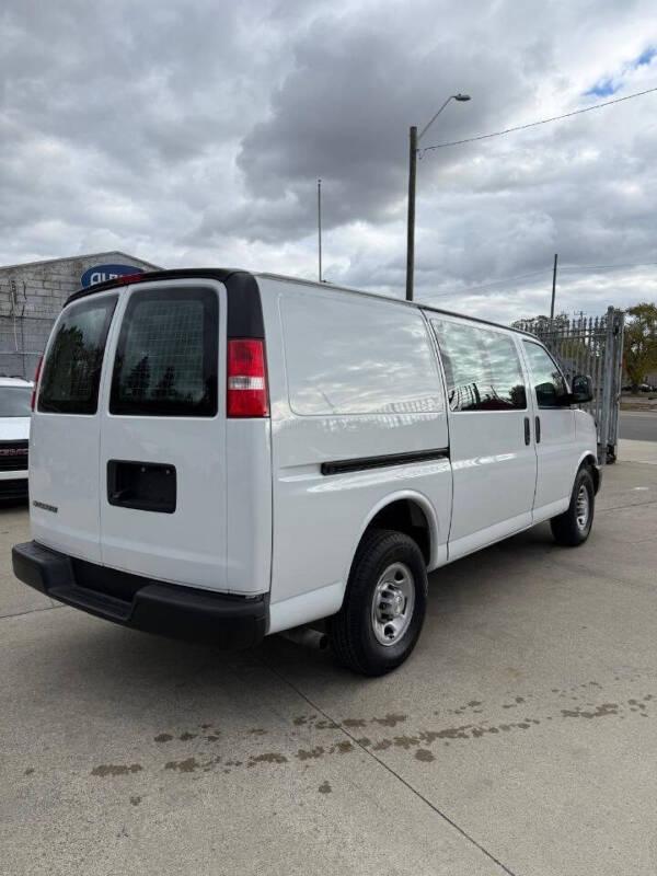 2018 Chevrolet Express 2500