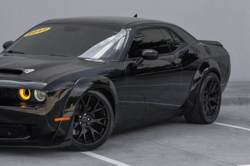 2017 Dodge Challenger
