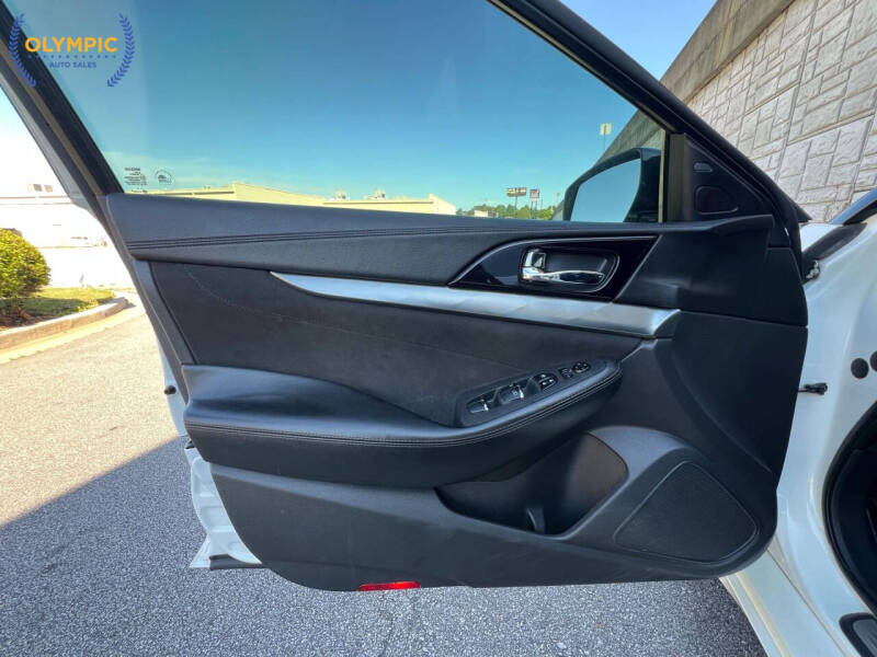 2016 Nissan Maxima