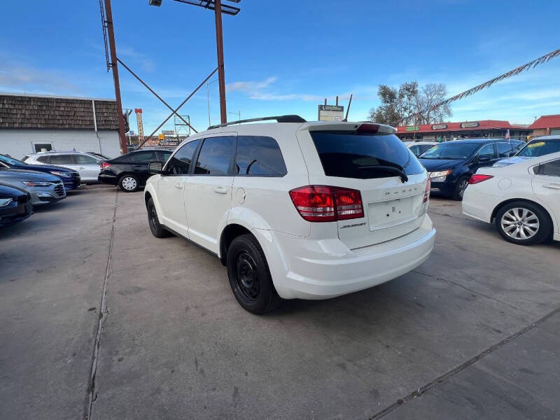 2018 Dodge Journey SE