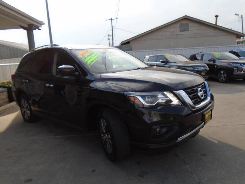 2018 Nissan Pathfinder SV