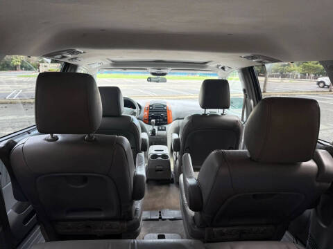 2009 Toyota Sienna