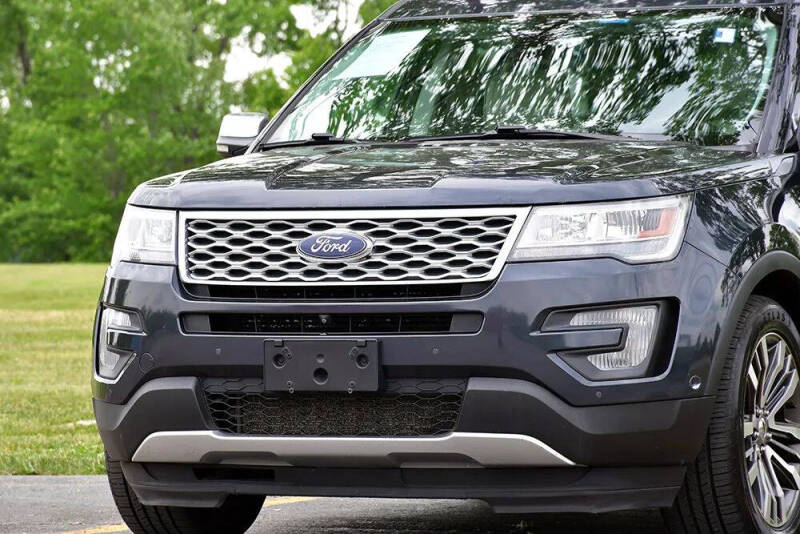 2017 Ford Explorer Platinum