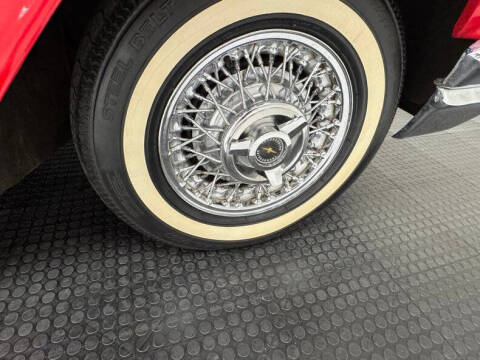 1964 Ford Thunderbird