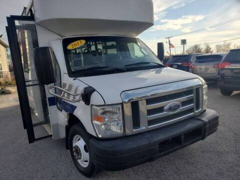 2013 Ford E-450 for sale at Reliable Cars Sales in Michigan City IN