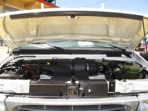 2001 Ford E-Series E-150