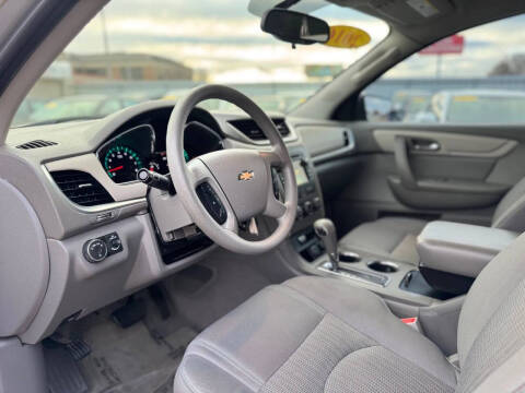 2016 Chevrolet Traverse LS