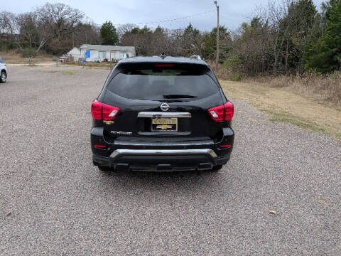 2020 Nissan Pathfinder S